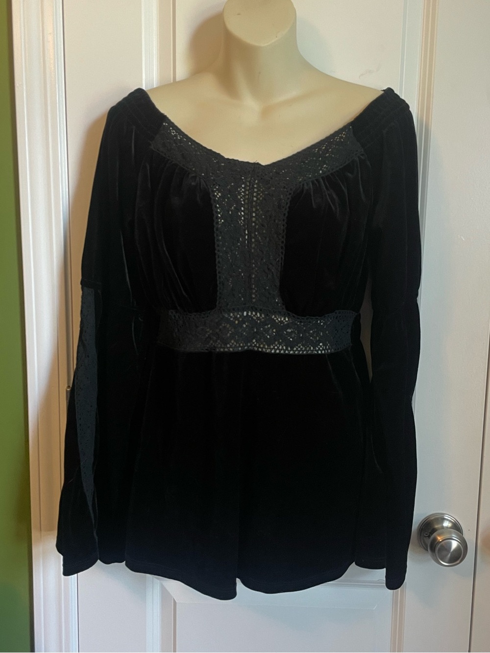 INC Velvety Bell Sleeve Lace Peekaboo Long Sleeve Top Off Shoulder
